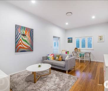 27 Glanosmond Avenue, Camp Hill QLD 4152 - House For Rent | Domain - Photo 2