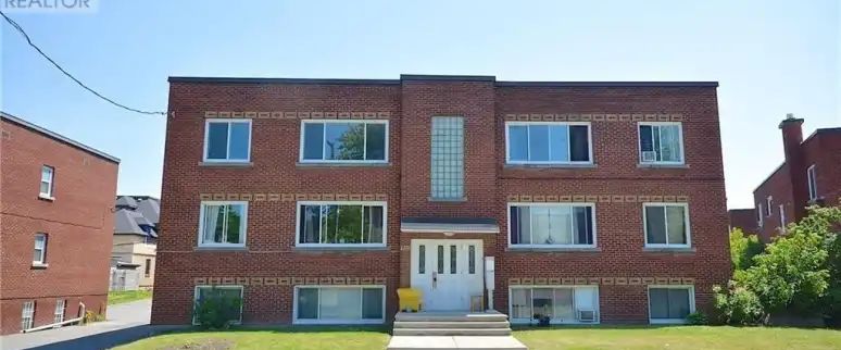 4 - 1376 TRENTON AVENUE | 4 - 1376 TRENTON AVENUE, Ottawa - Photo 1