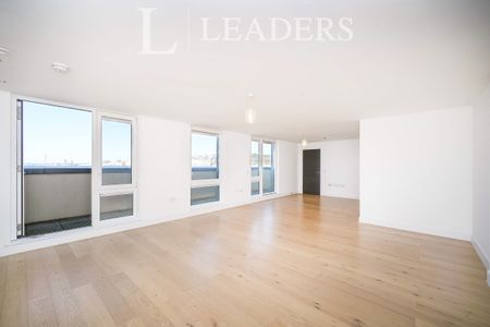 3 bedroom apartment to rent Sirius 2, The Boardwalk, BN2 - Photo 5