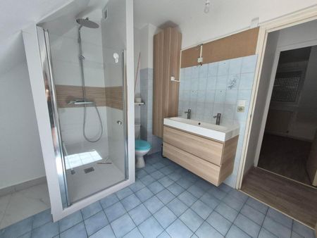 Location Maison 5 pièces 91m² ANGERS 49100 - Photo 5