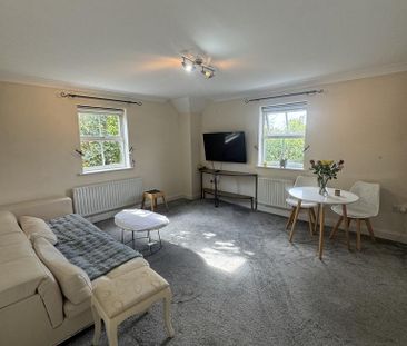2 bedroom flat to rent - Photo 2