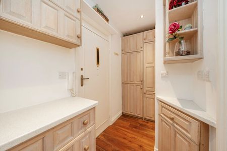 Belsize Grove, NW3, London - Photo 5