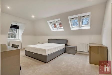 6 bedroom detached house to rent - Photo 5