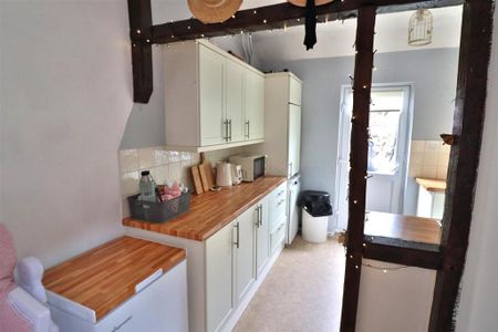 2 bedroom cottage to rent - Photo 4