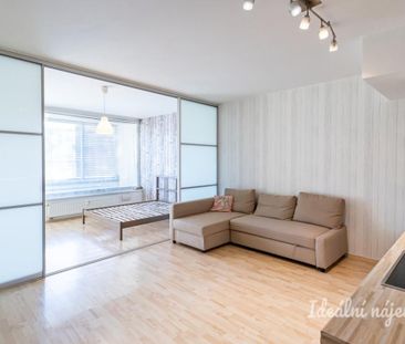 Pronájem bytuRenting an apartment 2+kk, 44 m2 - Фото 1