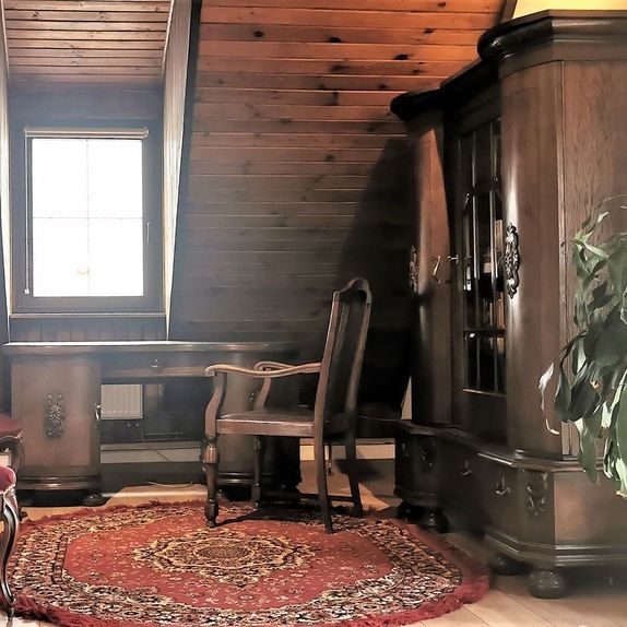 Mieszkanie i magazyn z miejscami parkingowymi - Фото 1