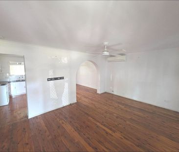 For Lease - Photo 1