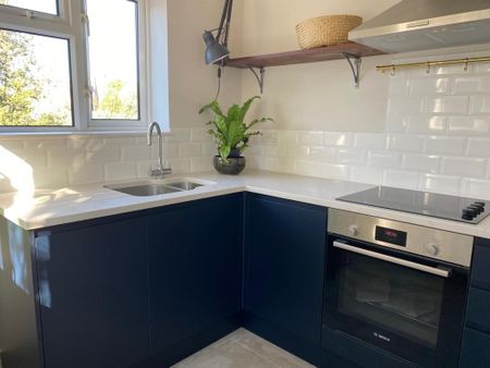 1 Bed Flat, Lyric Road, SW13 - Photo 5