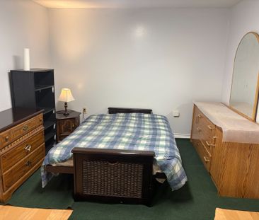 For Lease - 27 Fairlight Street Unit# Basement, Brampton, Ontario - Photo 5