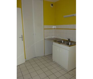 Location Appartement 3 pièces 68m² ORLEANS 45000 - Photo 6