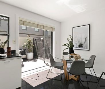 8/117 Belmont Street, Alexandria NSW 2015 - Townhouse For Rent | Do... - Photo 2