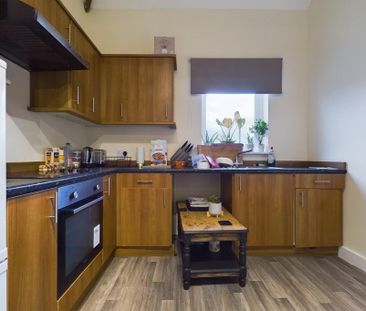 1 bedroom flat to rent - Photo 4