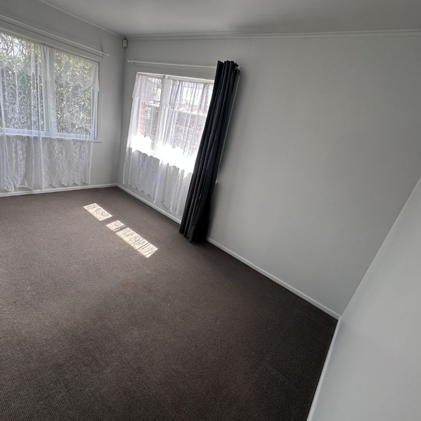 Your Perfect Rental Home Awaits in Stewart Place, Otara - Photo 1