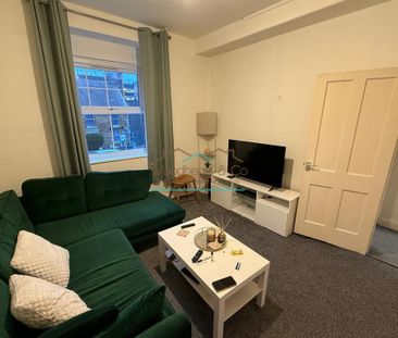 2 bedroom flat to rent - Photo 6