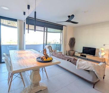 3 room luxury Apartment for rent in Torremolinos, Andalusia - Photo 2