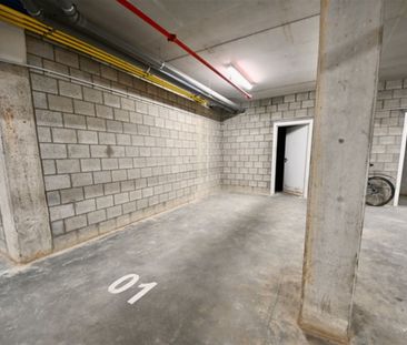 Appartement met 2 slaapkamers, tuin en staanplaats. - Foto 6