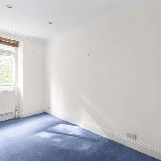Cornwall Gardens, South Kensington, London, SW7 - Photo 1