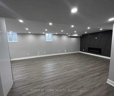 For Lease - 947 Wickham Road, Innisfil, Ontario - Photo 3