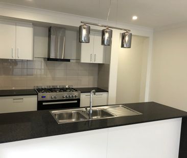 Inner-City Quality with Coastal Lifestyle Appeal - Photo 5