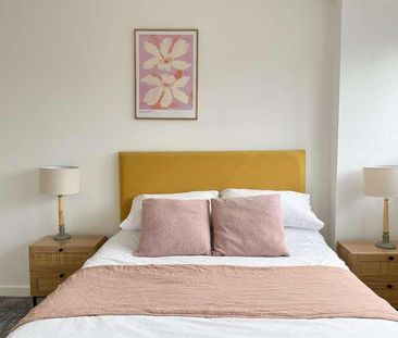 London Road, St. Leonards - Photo 5