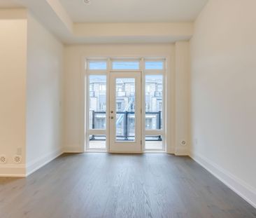 For Lease - 3319 Taha Gardens, Oakville, Ontario - Photo 3