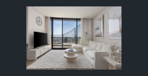 Luxury South Yarra Apartment with Panoramic City Views + Additional Inclusions! - Photo 1