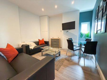 4 bedroom house to rent - Photo 2