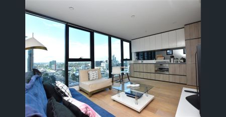 Bright and Cheerful Two Bedroom Apartment with Views of Botanic Gardens! - Photo 4