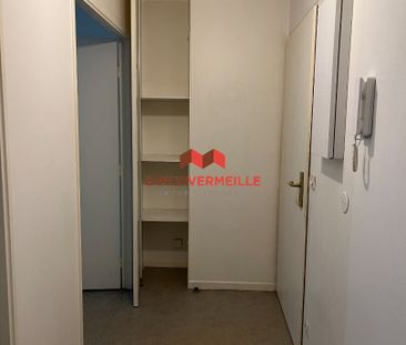 Location Appartement 3 pièces 66m² - Photo 2