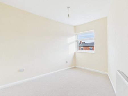 3 bedroom end of terrace house to rent - Photo 5