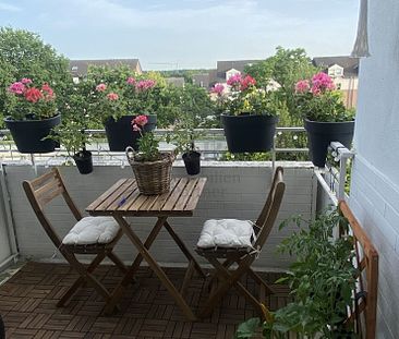 Helle, großzügig geschnittene Wohnung mit Balkon in ruhiger Lage von Dinslaken-Hiesfeld! - Foto 6