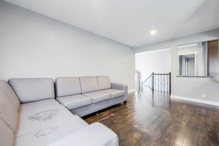 For Lease - 1366 Poprad Avenue, Pickering, Ontario - Photo 4