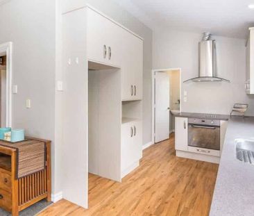 Caledonian House - Photo 1