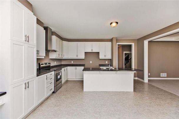 For Lease - 218 Ponderosa Street, Kanata, Ontario - Photo 1