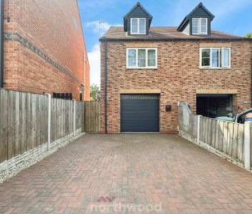 4 bedroom semi-detached house to rent - Photo 6