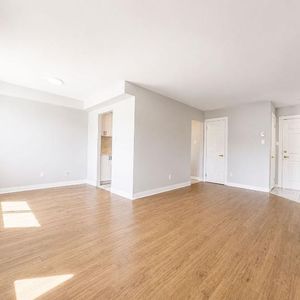 1 CH - 1 SDB - Châteauguay - $1,325 /mo - Photo 2