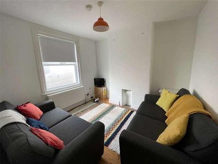Victoria Road, Exeter, EX4 - Photo 2