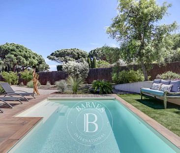 SAINT-TROPEZ - LES SALINS - VILLA 3 CHAMBRES - PISCINE - Photo 5