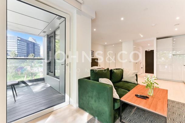 Studio to rent - Photo 1