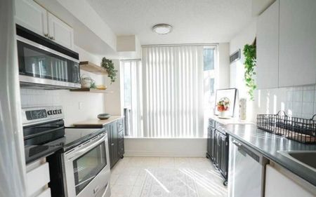 For Lease - 24 Wellesley Street Unit# 203, Toronto, Ontario - Photo 4