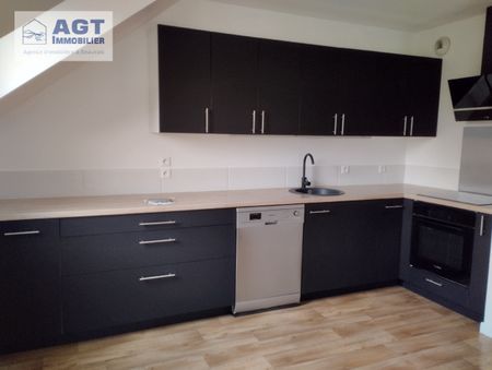 Location Appartement 3 pièces 60m² BEAUVAIS 60000 - Photo 2