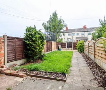 2 bedroom terraced house to rent - Photo 4