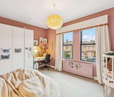 Cheriton Square, London, SW17 - Photo 6