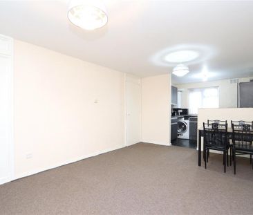 1 bedroom parking to rent - Photo 5