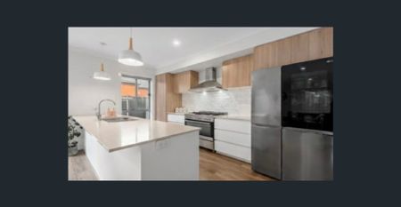 🏡 Stylish & Spacious Family Home in Lara – $580 per week - Photo 4