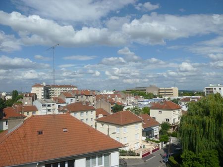 Location Appartement 2 pièces 46m² VANDOEUVRE LES NANCY 54500 - Photo 4