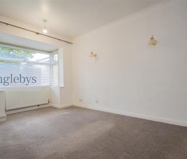 2 bedroom detached bungalow to rent - Photo 1