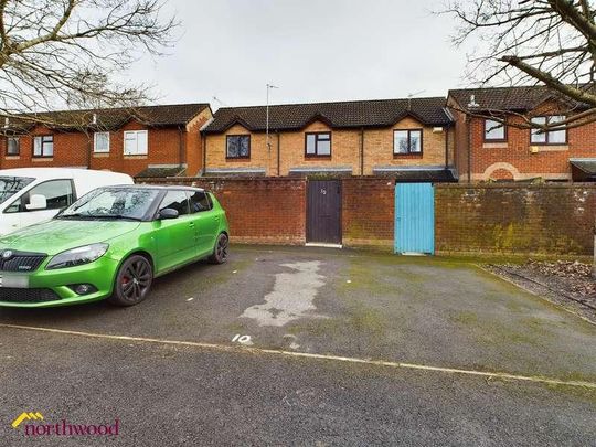 Webb Close, Banbury, OX16 - Photo 1