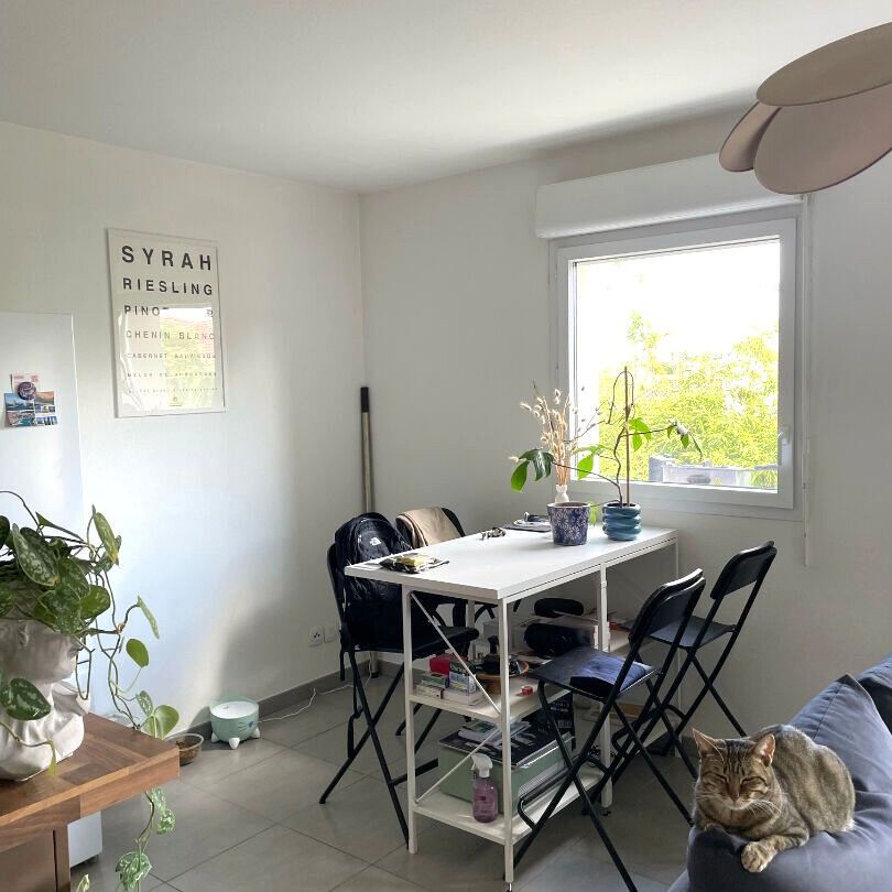 Apartment - Photo 1