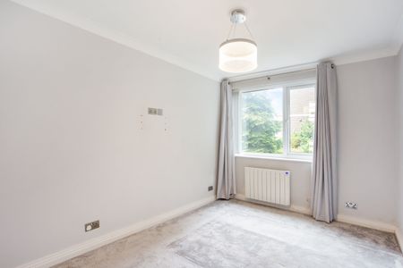 Mountcombe Close, Surbiton, Surrey, KT6 ground floor flat to rent - Photo 5
